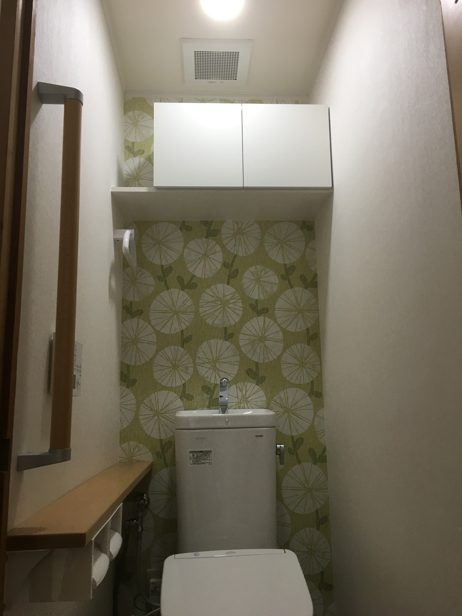 トイレリフォーム Toto ピュアレストｑｒを設置 お掃除が楽な便器の形をしています 福岡県北九州市でリフォーム とリノベーションと土地建物売買は須原建材へ